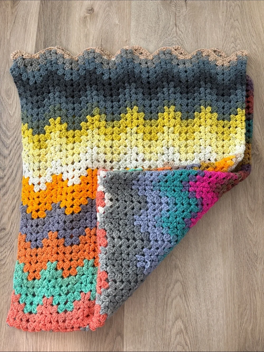 N/A detailed colorful